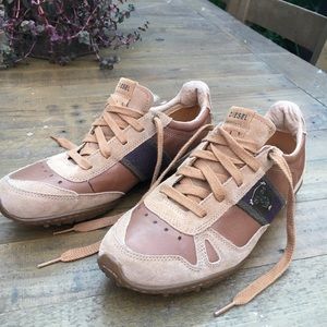 DIESEL men’s Kochi sneakers NWOT